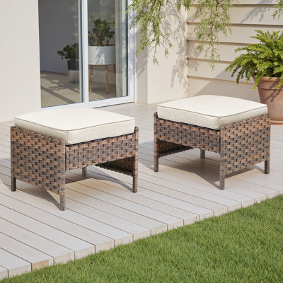 Outdoor PE Wicker Ottomans Set Of 2, Patio Brown Rattan Footrests With Beige Cushion For Backyard Or Deck