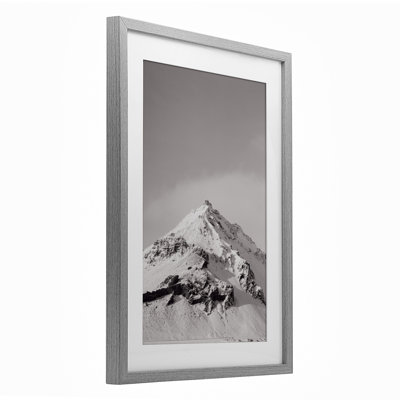 Icy Mountain Peak Islande, reproduction encadrée sous verre, conception de Jade Sharp Photo