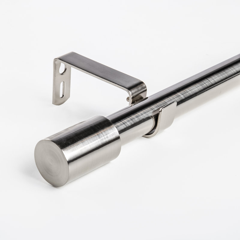Tringle à rideaux simple ajustable 1 po Salut, Argent argent, 66" - 120"