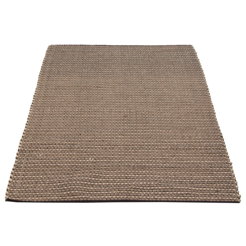 Tapis taupe en laine tressé à la main Caribe