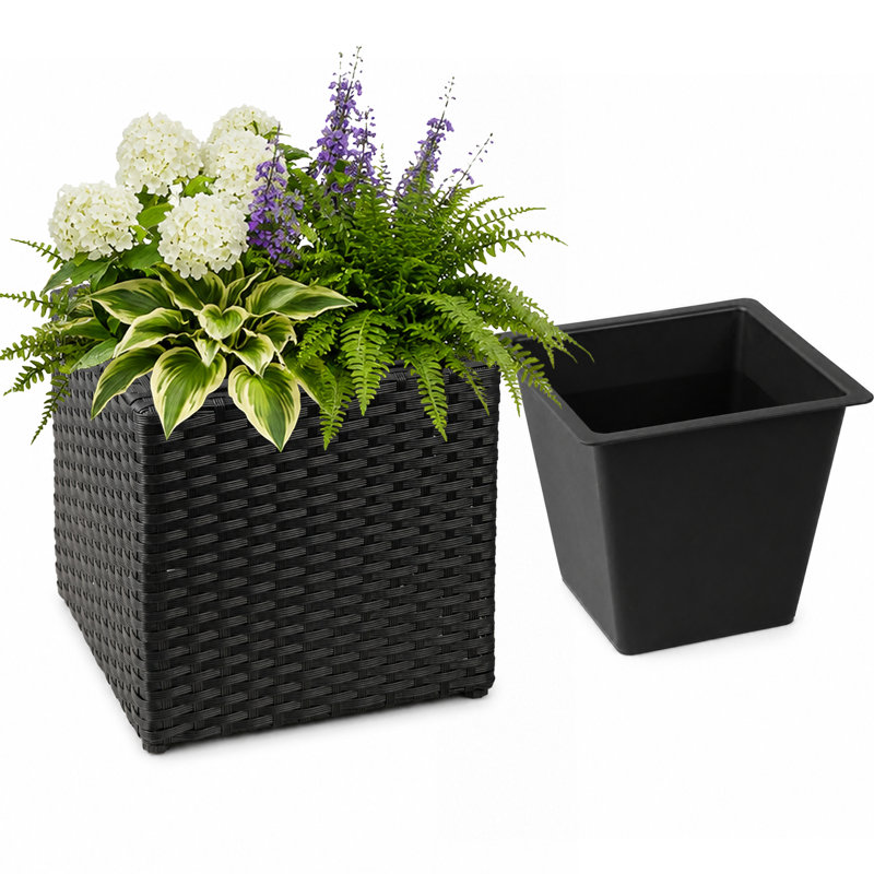 Boîte à fleurs cubique noire en résine tressée de 11 po avec insert SOLHome - pot de fleurs décoratif pour l'extérieur
