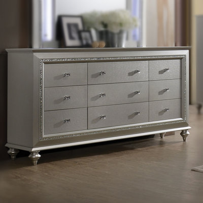 Samana 66'' W 9 - Drawer Dresser