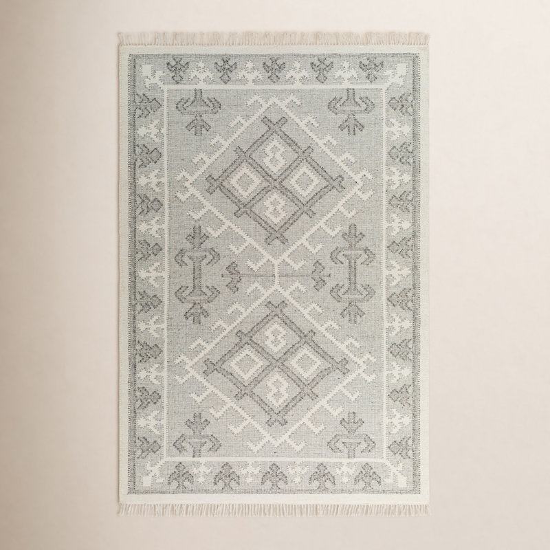 Saber Wool Southwestern Indoor Rug, Rectangle 5' x 7'6"