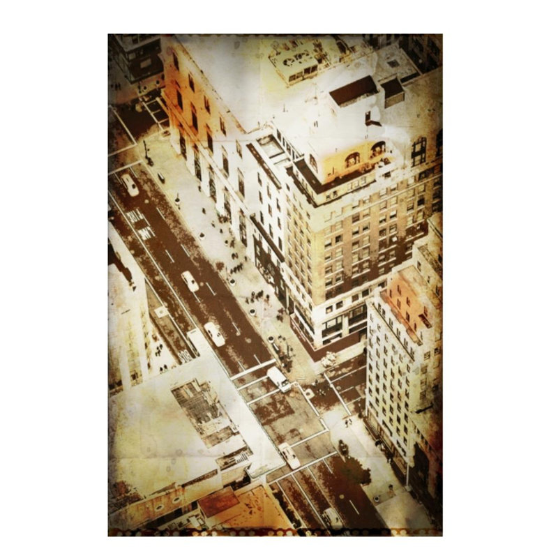«Streets of New York I» par Sofia Fox - impression, H 36 po x l 24 po x 1,5 po, Couche de verre