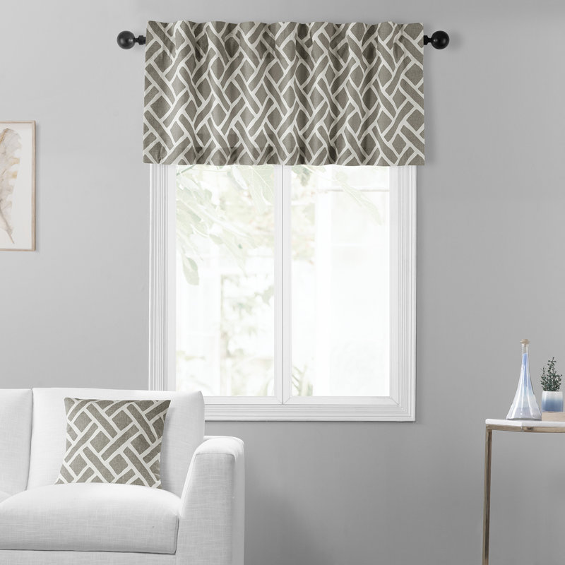 Cantonnière obscurcissante sur mesure 50 po Brenan, Taupe