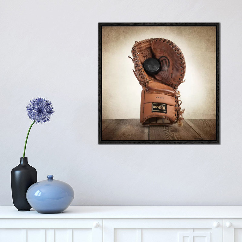 Hockey Goalie Mit - Print on Canvas, 45.72 cm H x 45.72 cm W, Black Framed