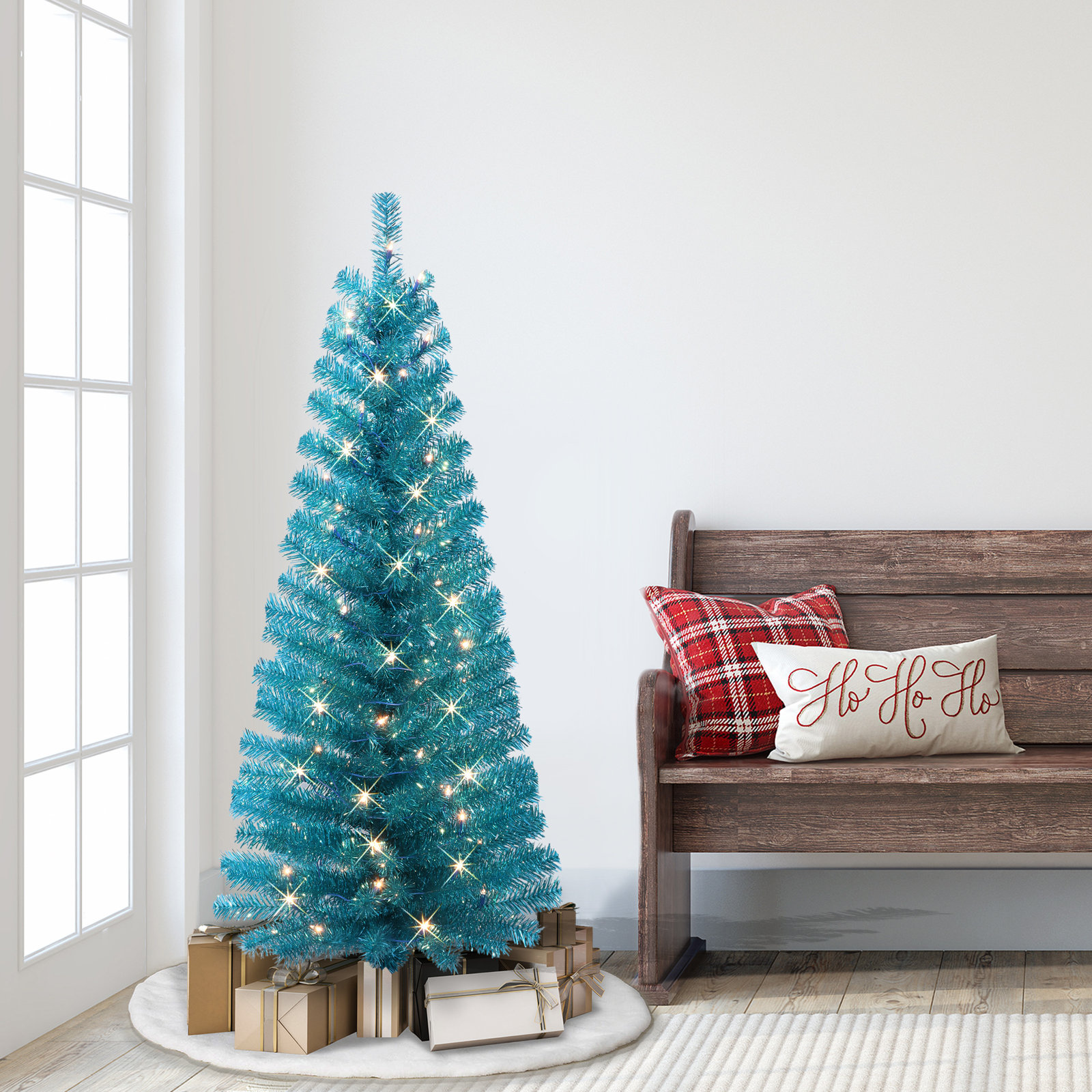 Glaudia 4.5' Lighted Artificial Pine Christmas Tree