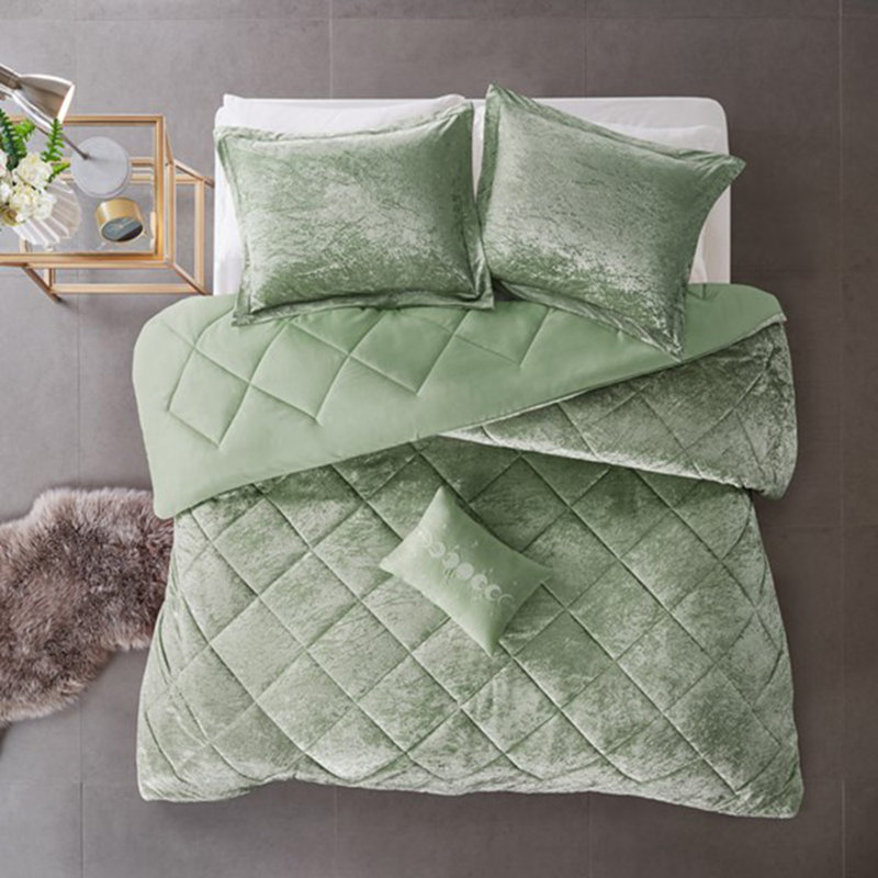 Comforter Set With Throw Pillow