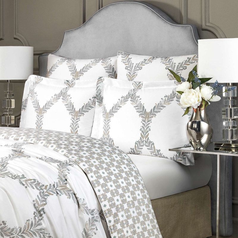 Chloe Sateen Fitted Sheet, King Sheet Set + 2 Pillowcases