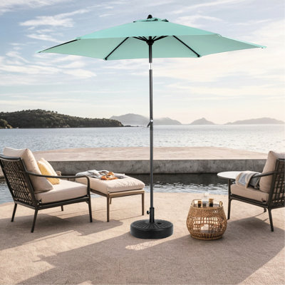 Parasol d'extérieur 9 pi. Structure solide. Manivelle pratique. Convient à la cour, au bord de la piscine ou sur la terrasse. 100% et stable. Système de manivelle. Pour la piscine,