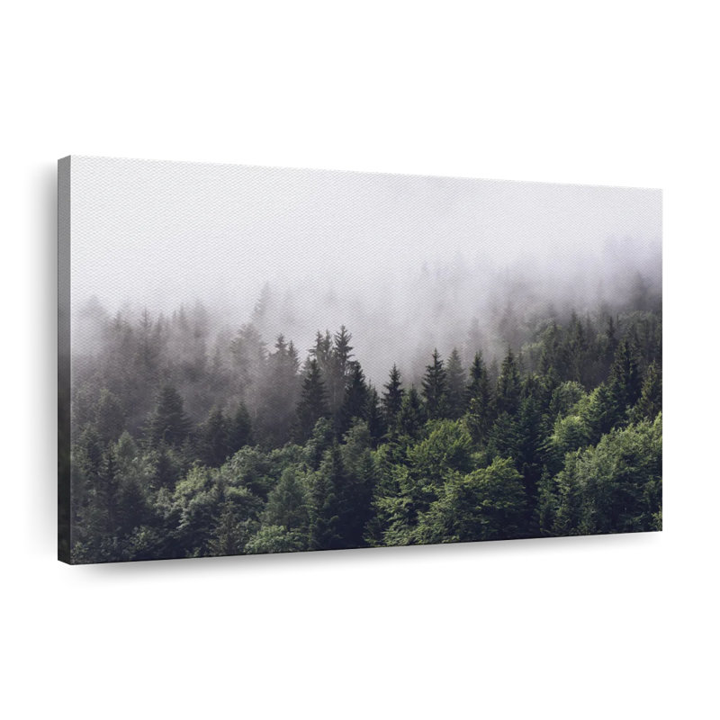 Forêt de pins brumeux sur toile, H 26 po x l 39 po x P 1,25 po