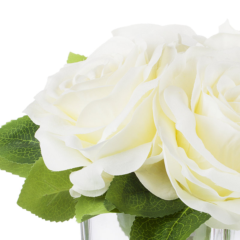 Arrangement floral de roses dans un vase, Crème
