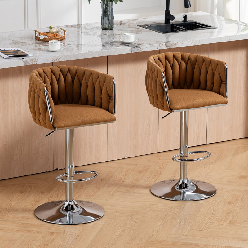 Ensemble de 2 tabourets de bar pivotants en tissu, chaises de bar réglables à hauteur de comptoir avec dossier tissé et repose-pieds, structure chromée argentée, beige, pour îlot de cuisine, café et pub