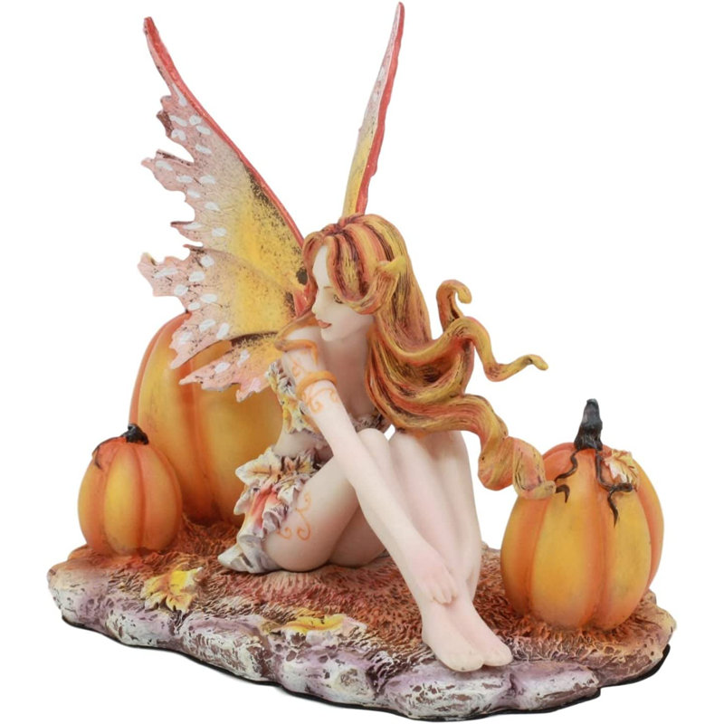 Henja Figurines & Sculptures