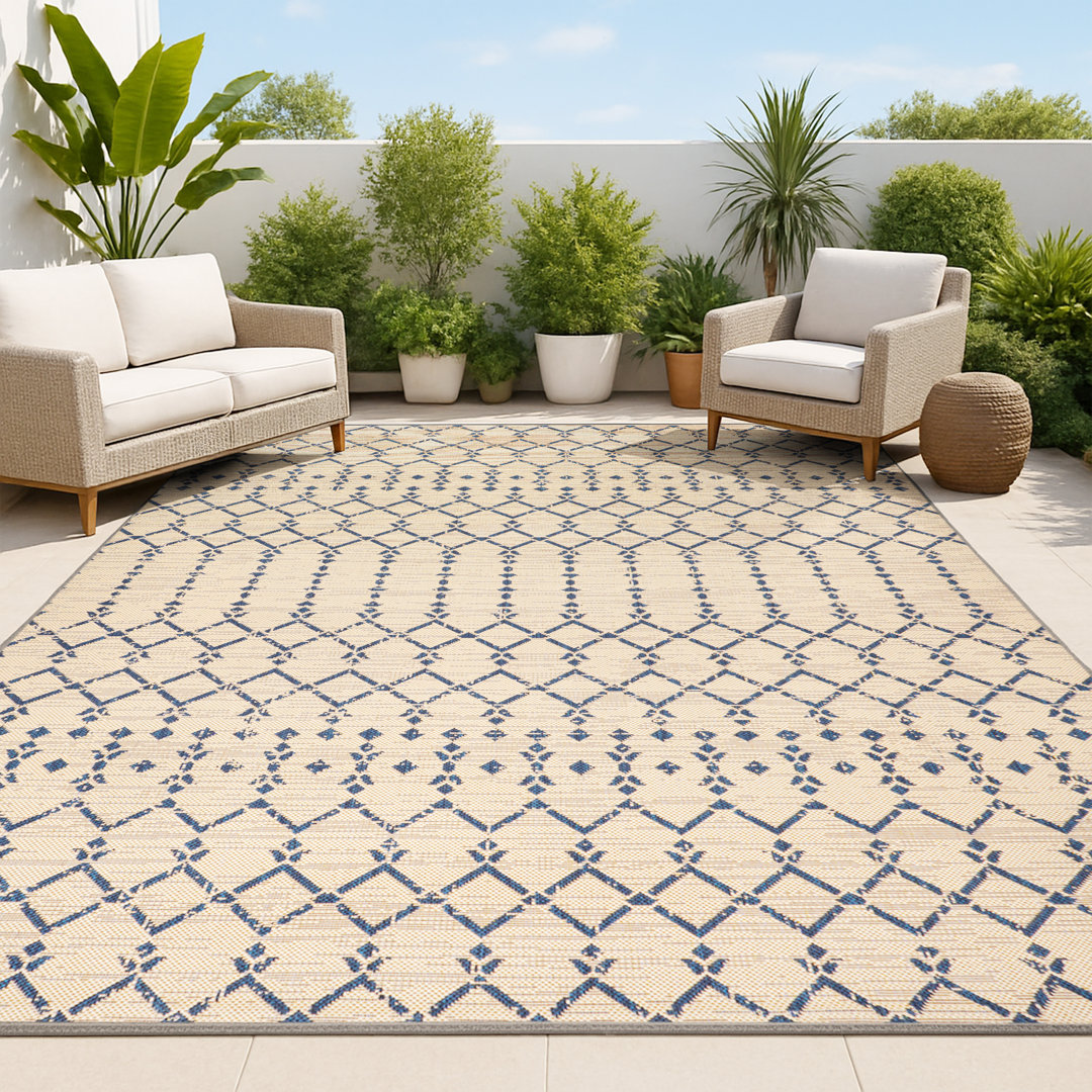 Krystina Moroccan Geometric Textured Weave Beige/Navy Indoor/Outdoor Rug Dakota Fields Rug 