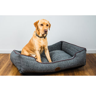 Tweed Pet Bed