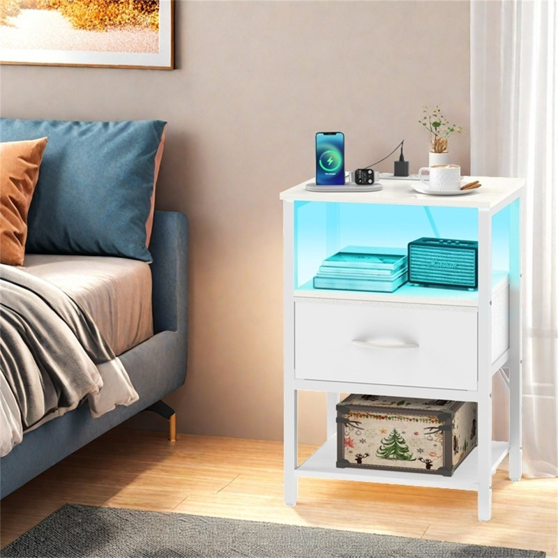 Table de chevet moderne à DEL avec station de charge et tiroir réglable en tissu, Blanc