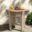 Tables de patio compactes, structure en bois d'acacia et patio rustique moderne