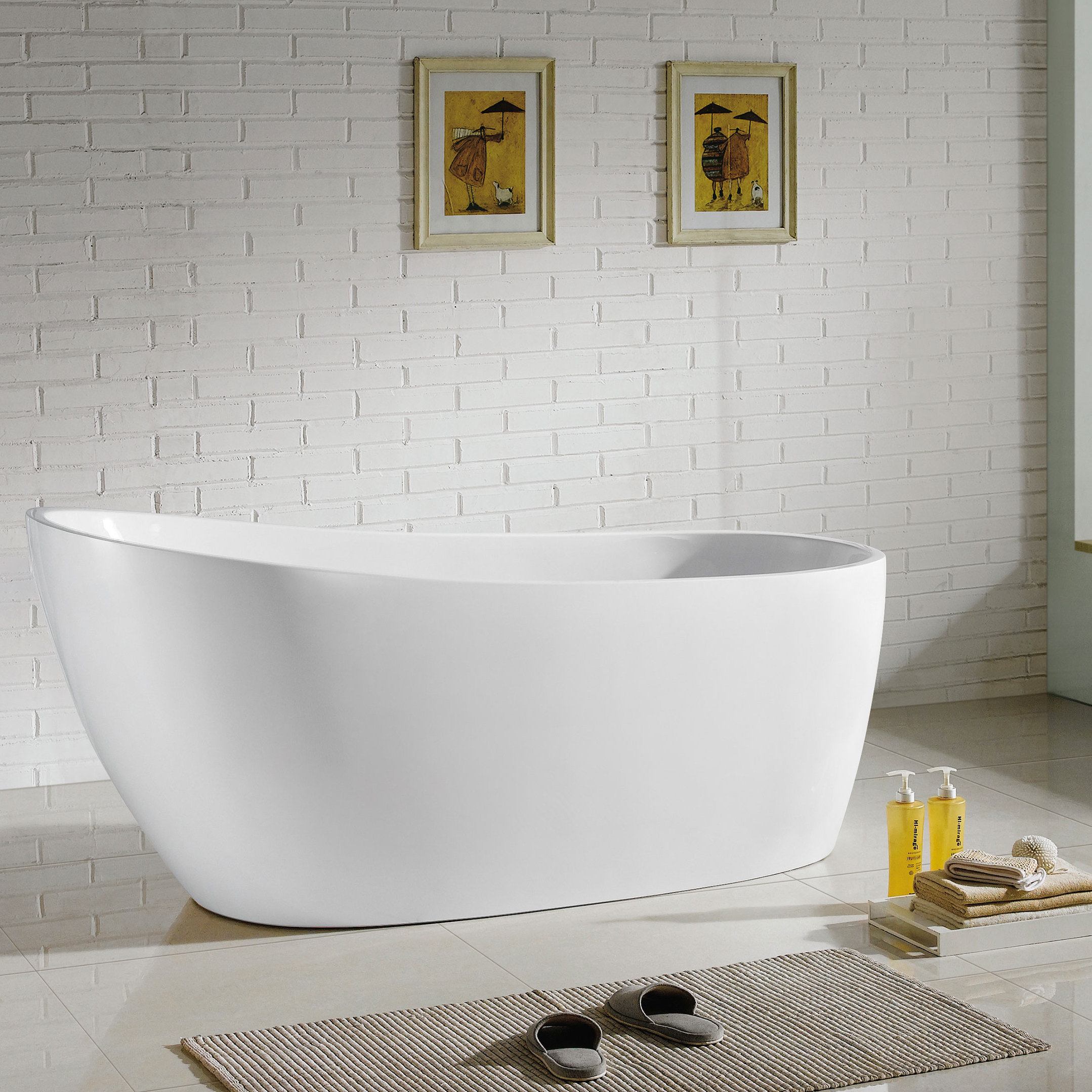 Covina 67'' x 28'' Freestanding Soaking Acrylic Bathtub