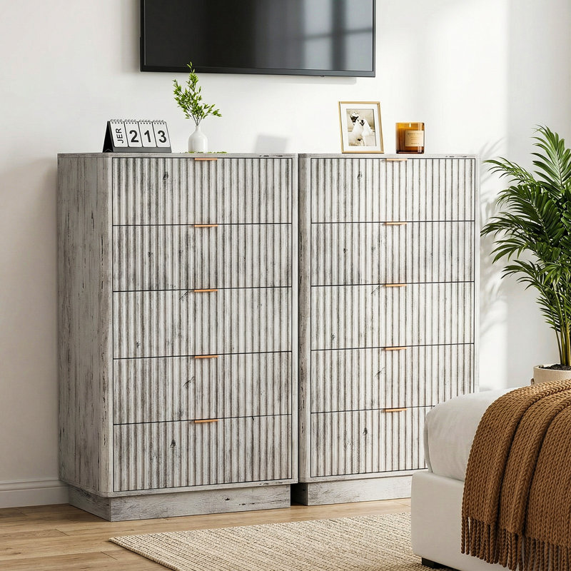 Commode 5 tiroirs cannelée, commode en bois à bords arrondis