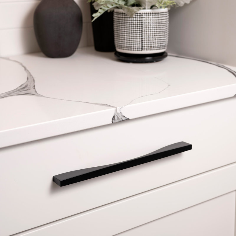 Channel Appliance Pull, 12", Matte Black