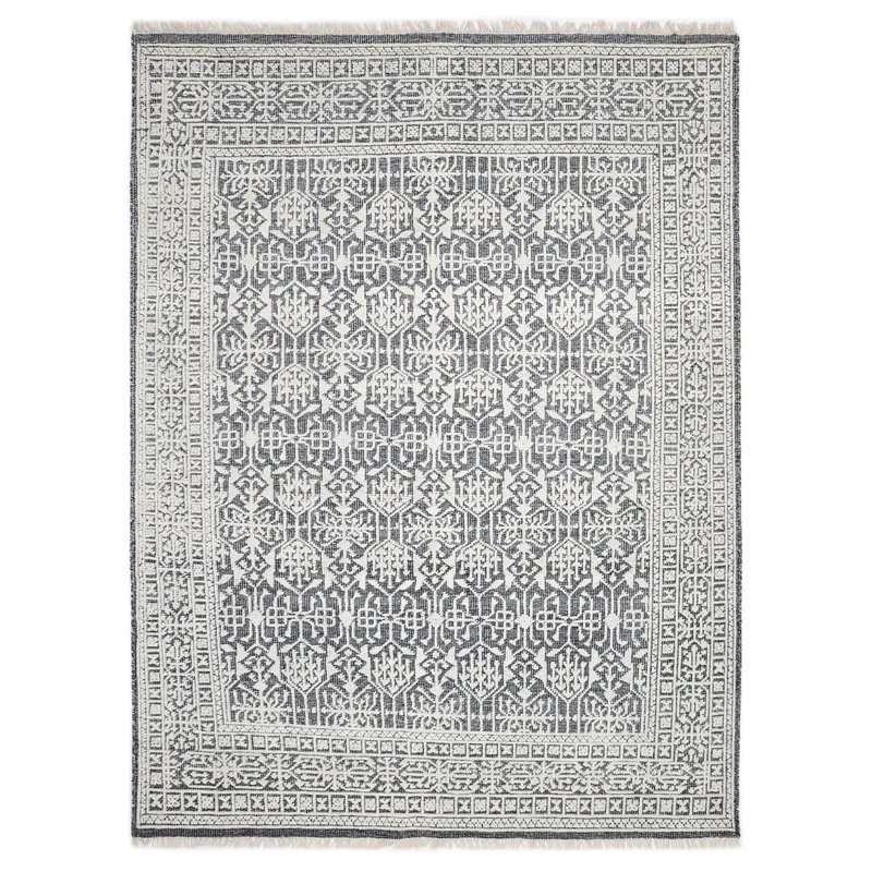 Yvonne Oriental Area Rug in Gray, Rectangle 8' x 10'