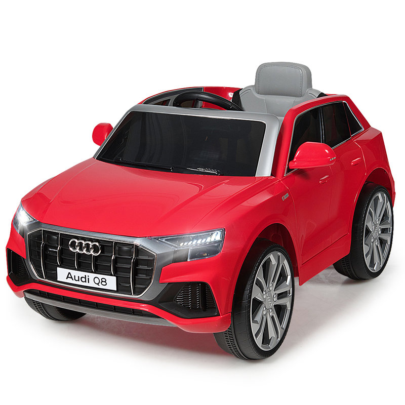Les enfants montent sur une voiture, Rouge