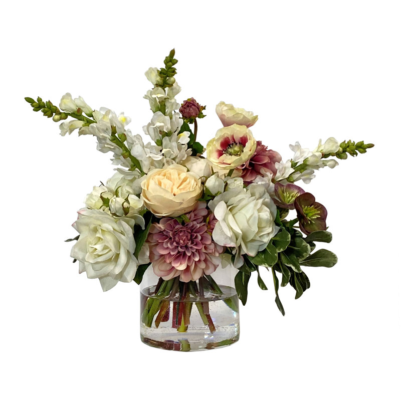 MÉLANGER LE FLORAL DANS UN VERIN