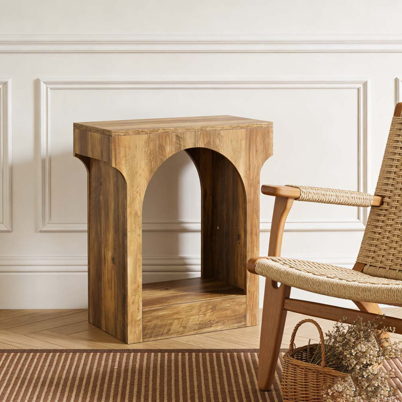 Table de bout arquée