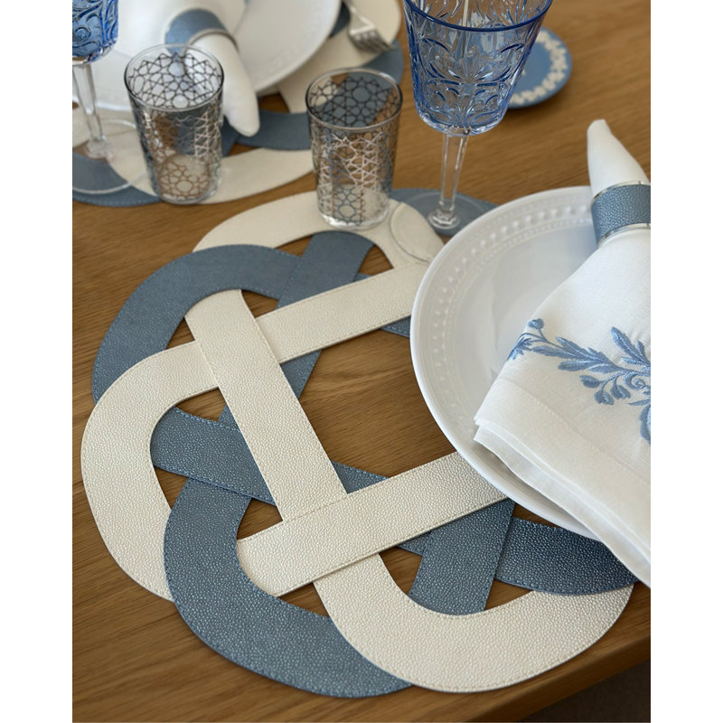 Primrose 100% Pthalate-free Vinyl Round Placemats, Oyster;Ice Blue