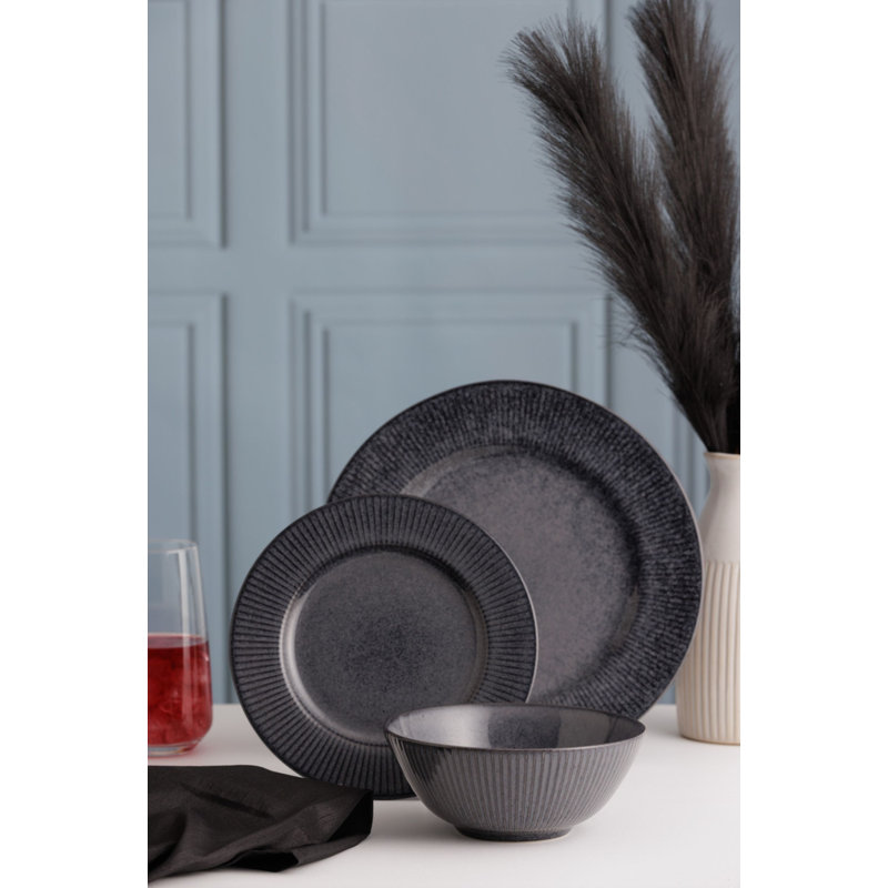 Reactive Linear 12 Piece Dinner Set, Black