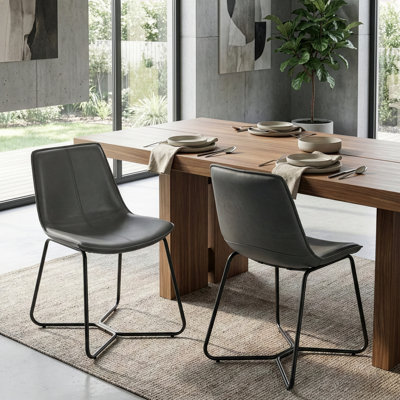 Chaise d'appoint rembourrée Alivia