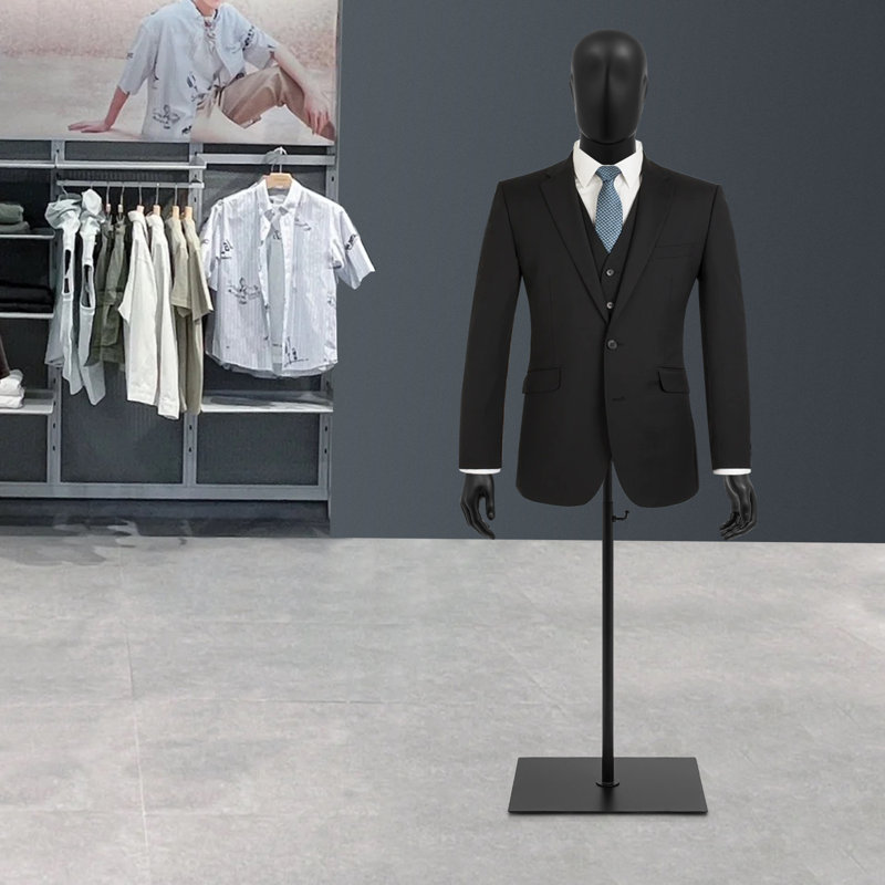 Freestanding Dress Form