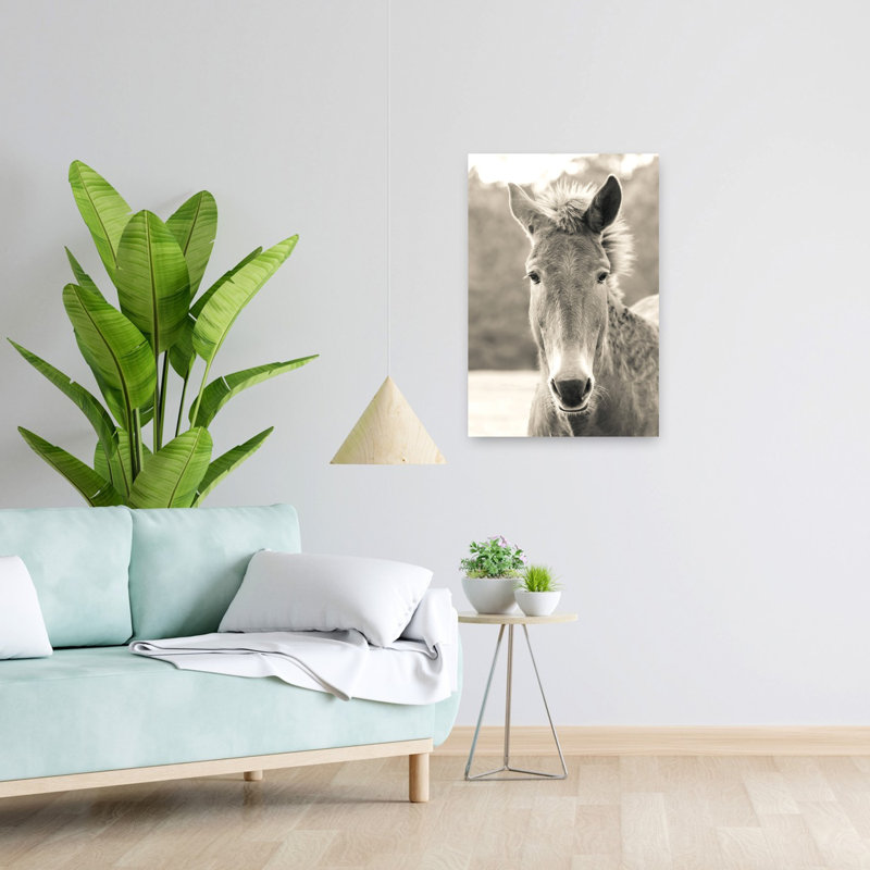 Art contemporain à cheval, H 24 po x l 16 po
