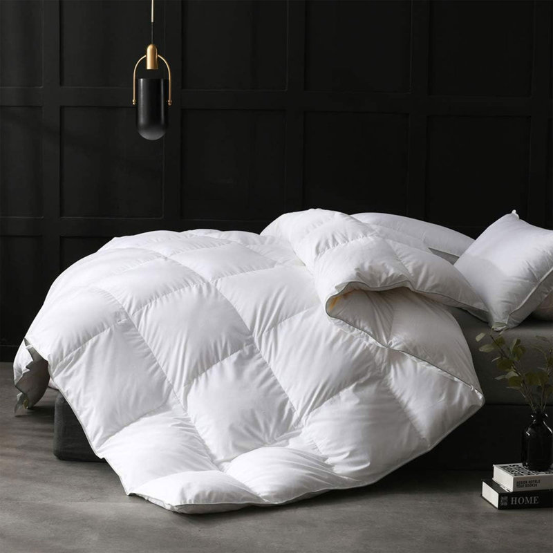 Comforter, Queen, White