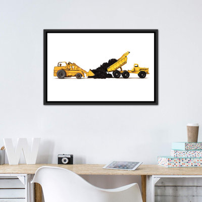 «Dump Truck Dirt on White» par Saint and Sailor Studios - reproduction de photo