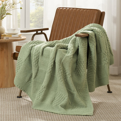 Checkered Chenille Throw Blanket Cozy Knit Farmhouse-Style Decorative Blanket For Couch, Sofa, And Bed