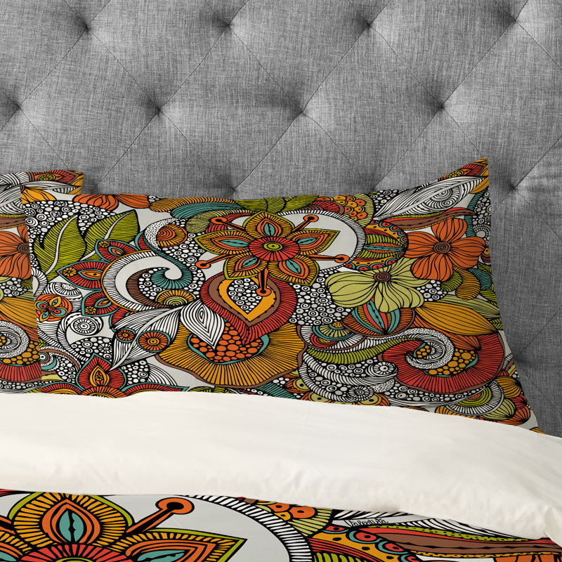 Valentina Ramos Floral, Standard