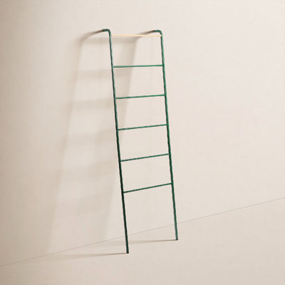 Leaning Blanket Ladder