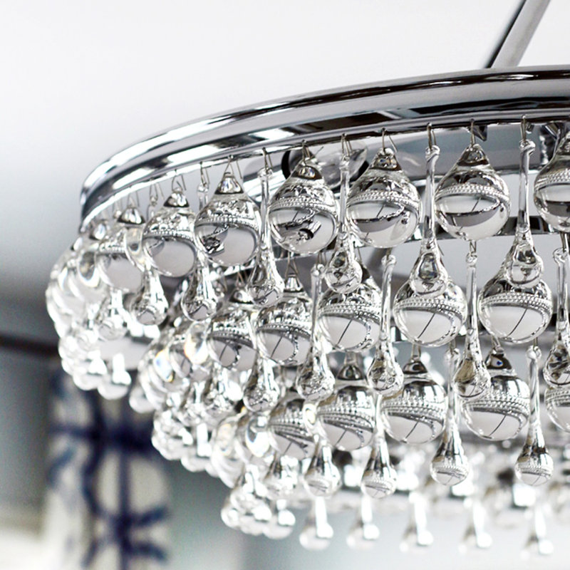 Lustre à niveaux unique / remarquable à 6 lumières Freddy, Chrome