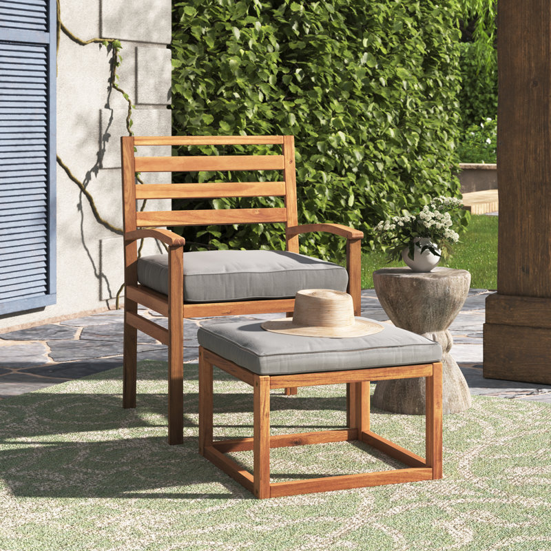 Chaise de patio avec coussins et repose-pieds, Structure brune / coussin gris