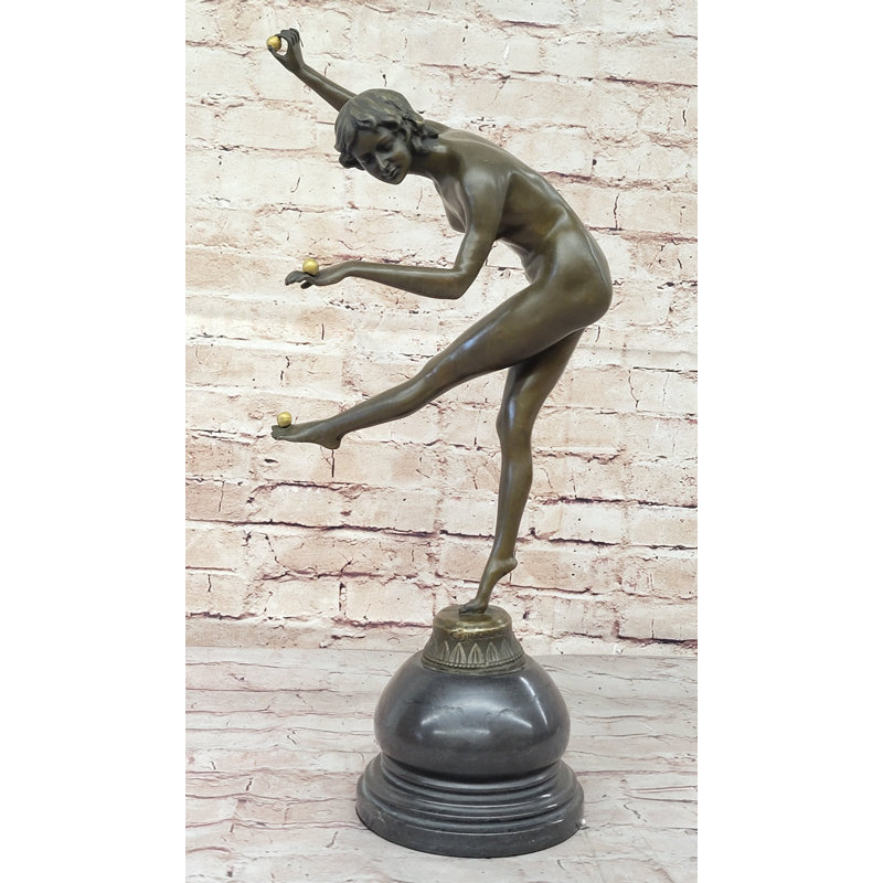Figurines et sculptures Tatsuro