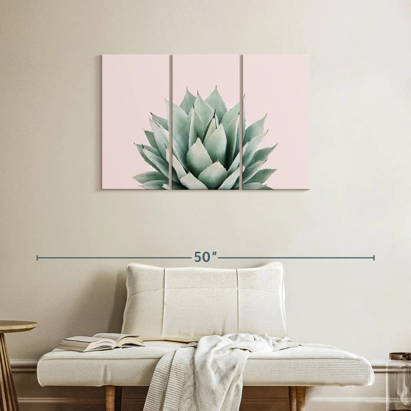 Harnek Blush Agave, 24" H x 38" W