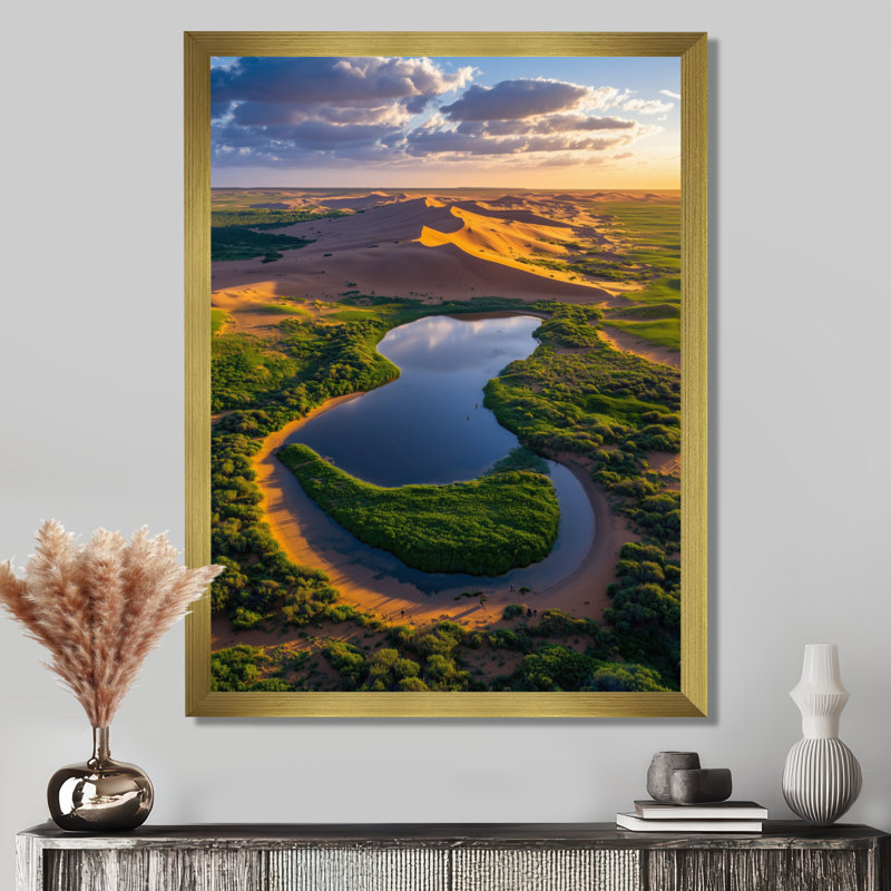 Wycombe - Landscapes Canvas Prints, H 44 po x l 34 po, Reproduction encadrée sans passe-partout, Doré