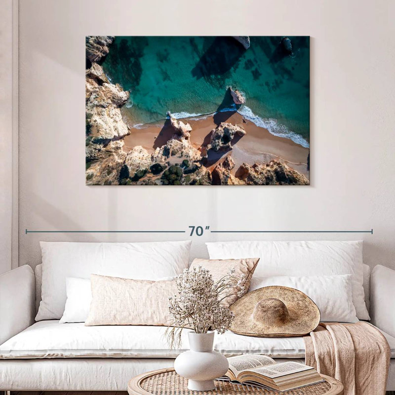 Prainha Gillard Cliffs, 30" H x 45" W