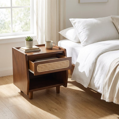 Table de chevet contemporaine avec décor en rotin tissé avec tablette ouverte et tiroir