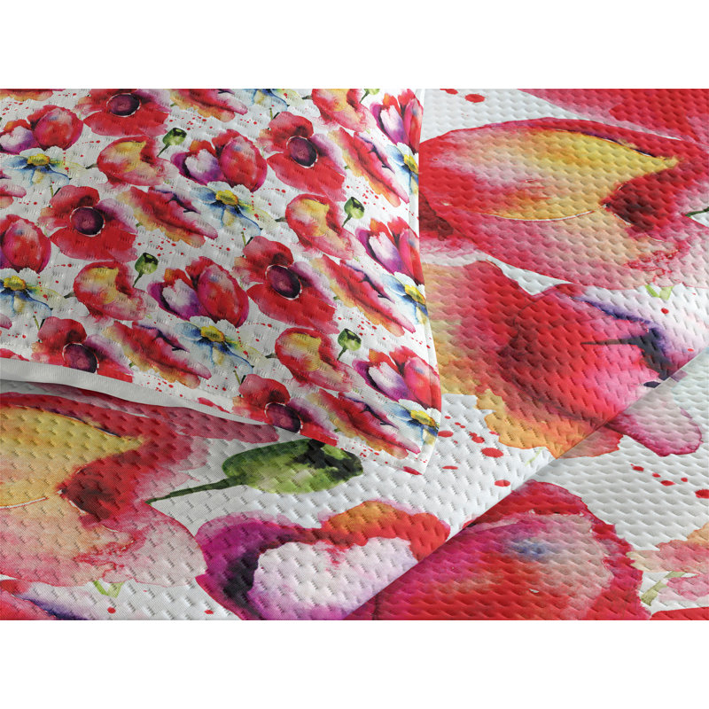 Poppy Farmhouse / Country Floral Coverlet
