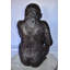 Statue de bébé gorille assise détaillée et impressionnante en bronze 18 po x 14 po x H 30 po