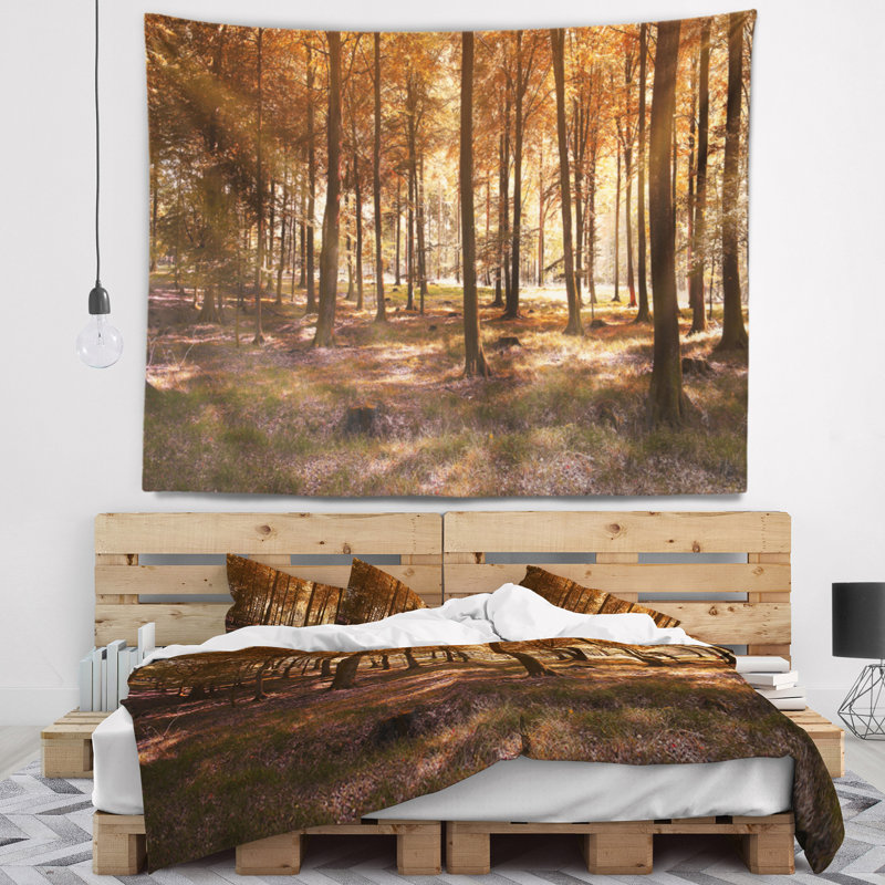Tapisserie paysage de forêt d'automne avec feuilles orange, H 32 po x l 39 po