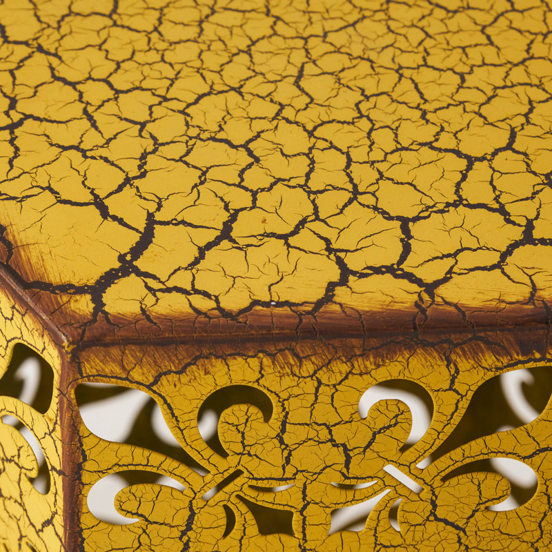 Table d'appoint, fer, couleur jaune antique, élément de décoration fascinant en fer, jaune, attrait séduisant